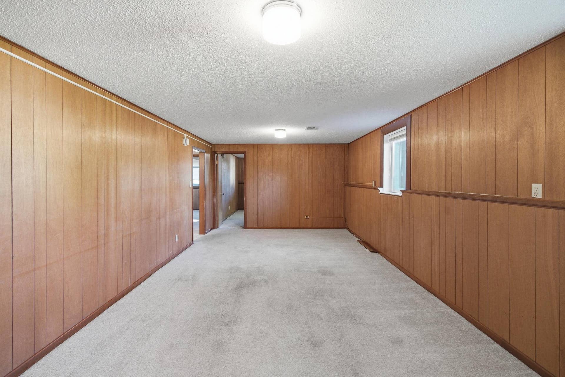 611 James Ave, Mankato, MN 56001 611 James Ave, Mankato, MN 56001