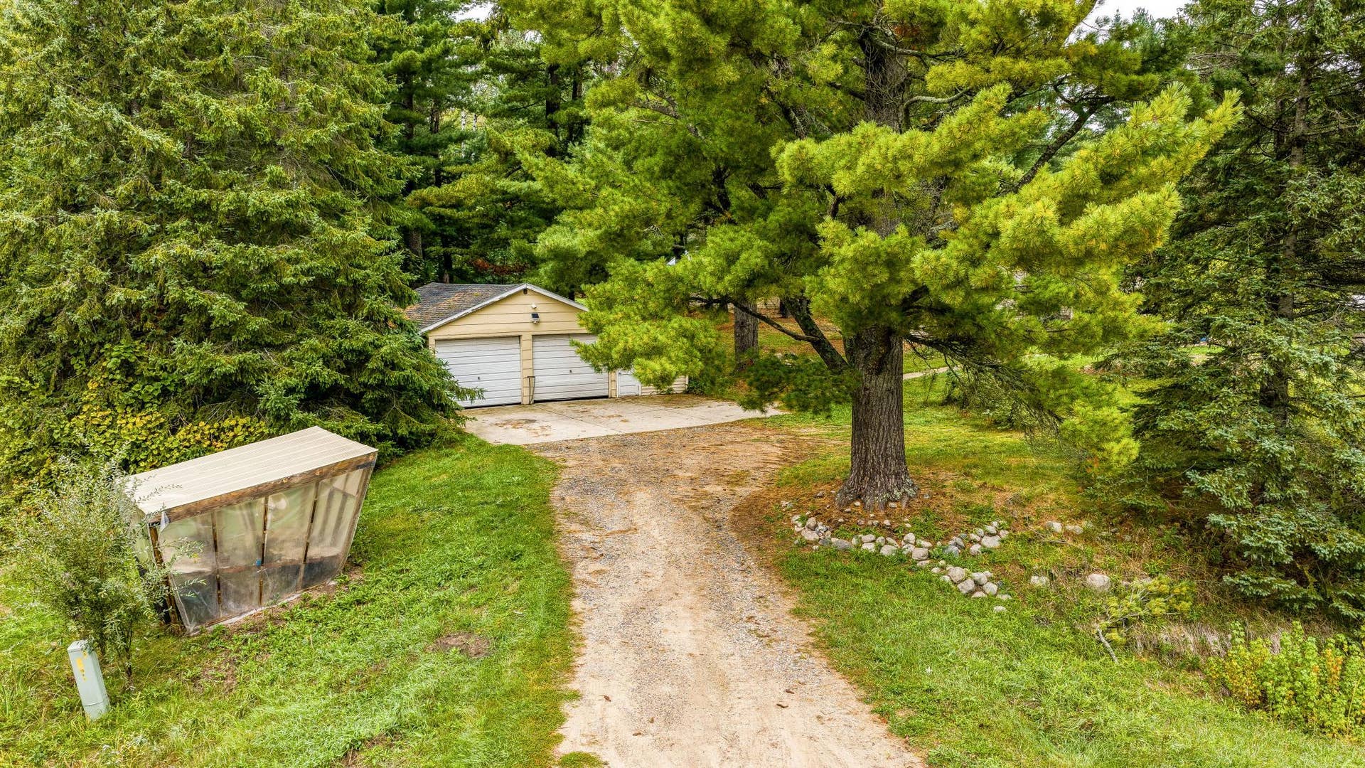11081 Hillcrest Drive NE, Bemidji, MN 56601 DJI_20260917113104_0131_D.jpg