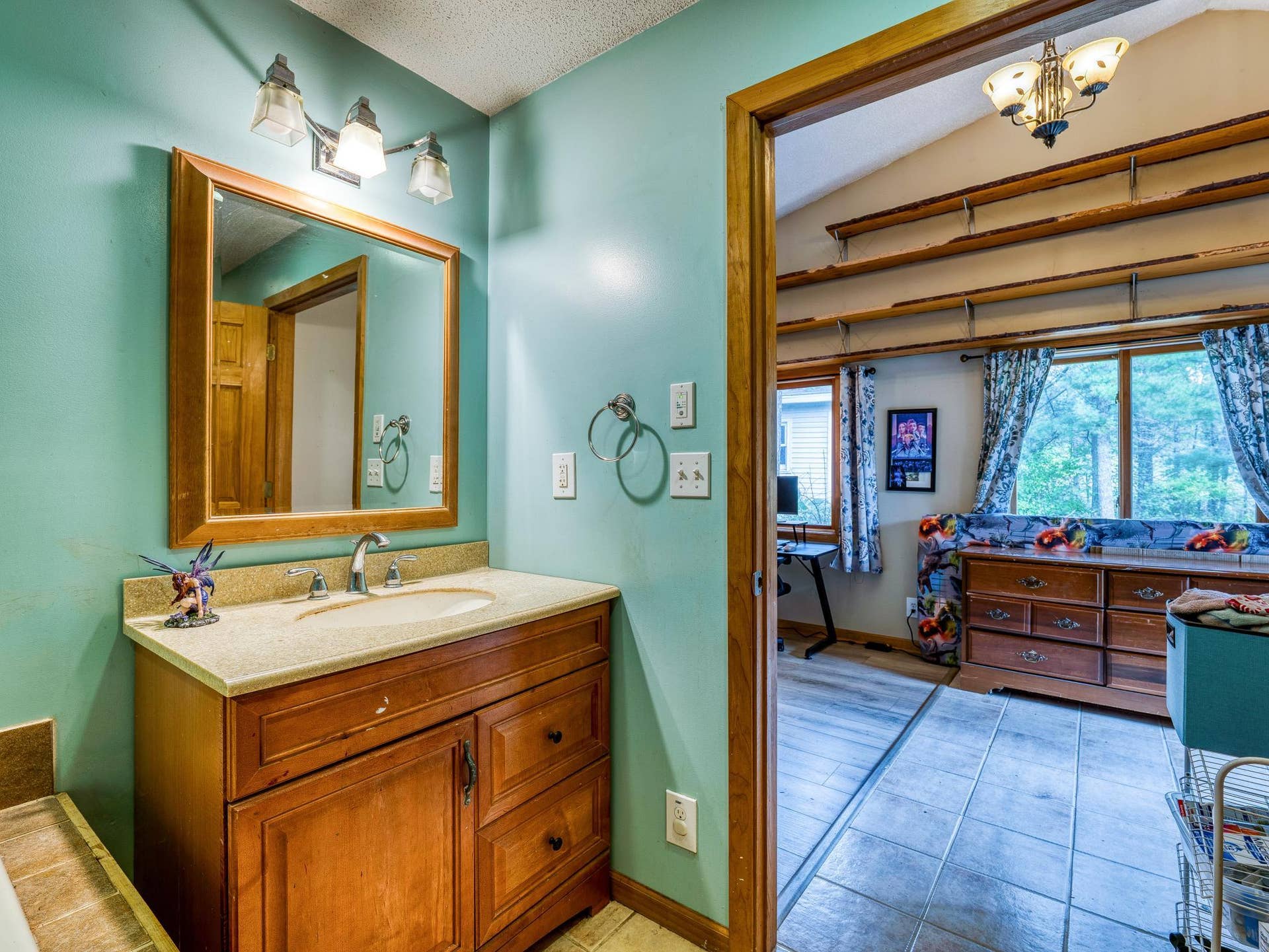 11081 Hillcrest Drive NE, Bemidji, MN 56601 11081 Hillcrest Drive NE, Bemidji, MN 56601