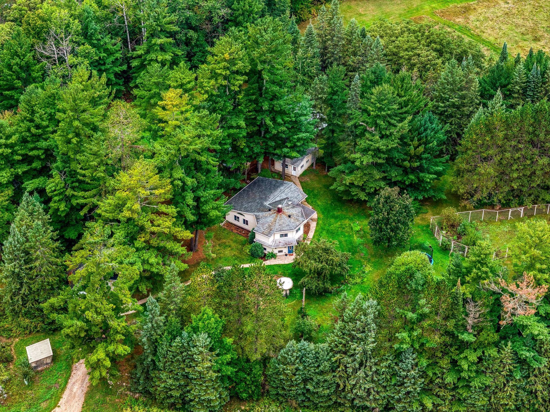 11081 Hillcrest Drive NE, Bemidji, MN 56601 11081 Hillcrest Drive NE, Bemidji, MN 56601