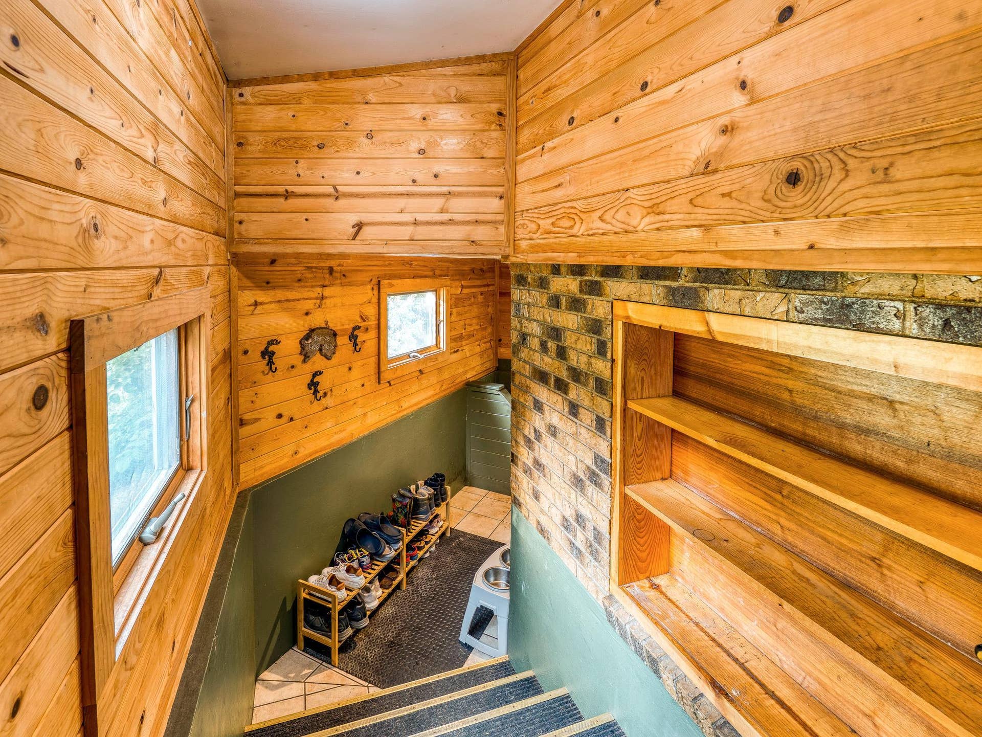 11081 Hillcrest Drive NE, Bemidji, MN 56601 P1001611.jpg