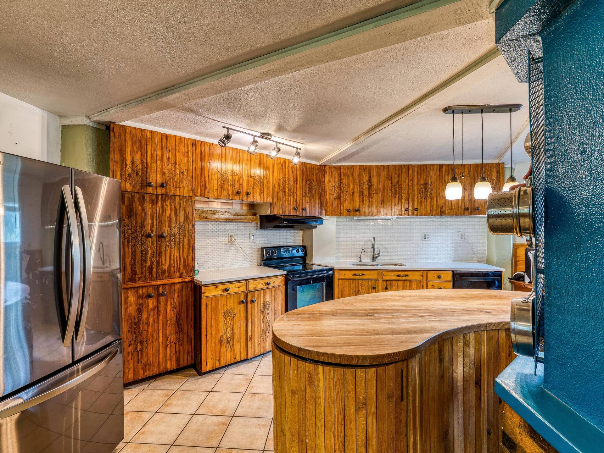11081 Hillcrest Drive NE, Bemidji, MN 56601 11081 Hillcrest Drive NE, Bemidji, MN 56601