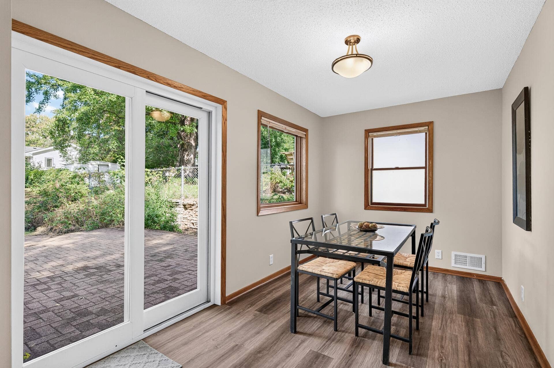 651 46 1/2 Avenue NE, Columbia Heights, MN 55421 07_651_46__Ave7_mls.jpg
