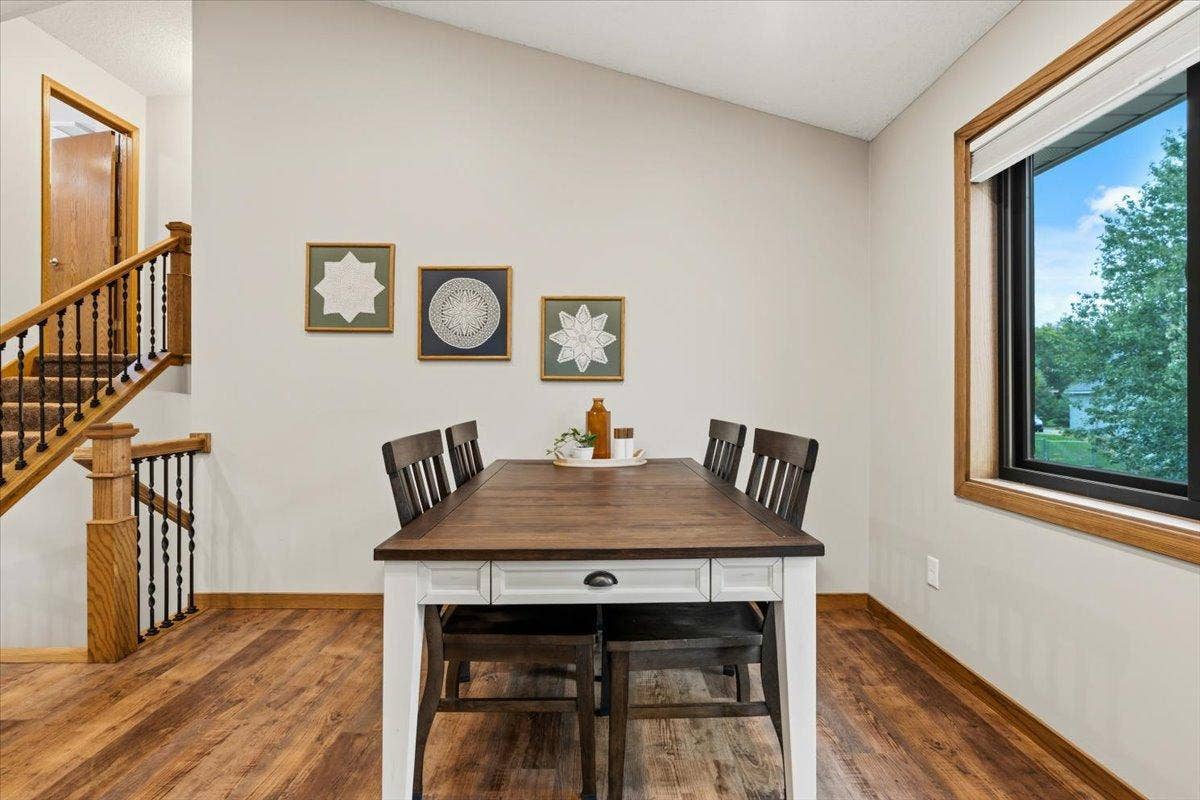 8821 Rainier Court, Woodbury, MN 55125 14-DSC07904.jpg