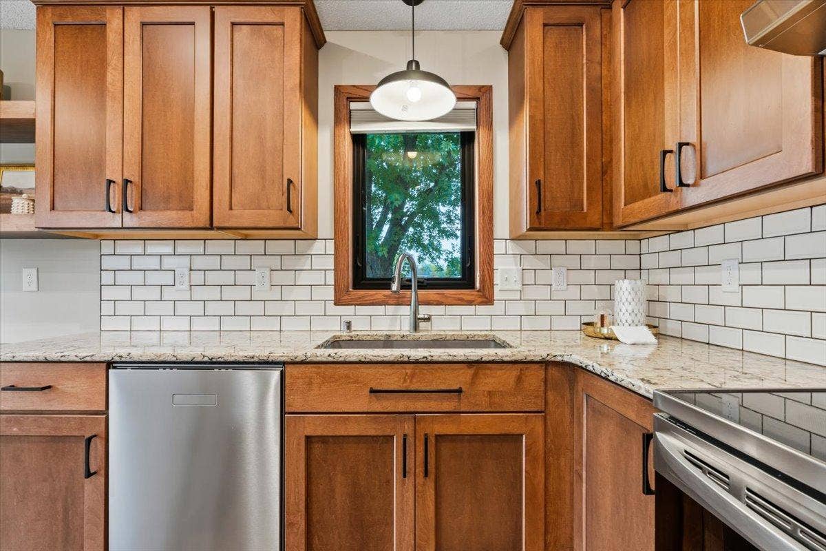 8821 Rainier Court, Woodbury, MN 55125 05-DSC07939.jpg