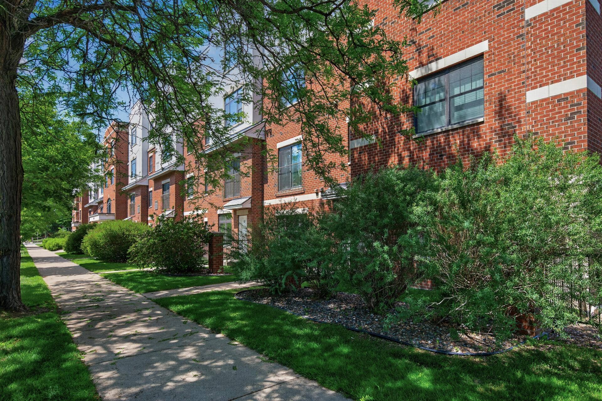 619 8th Street SE, #308, 50, Minneapolis, MN 55414 Heated underground parking included