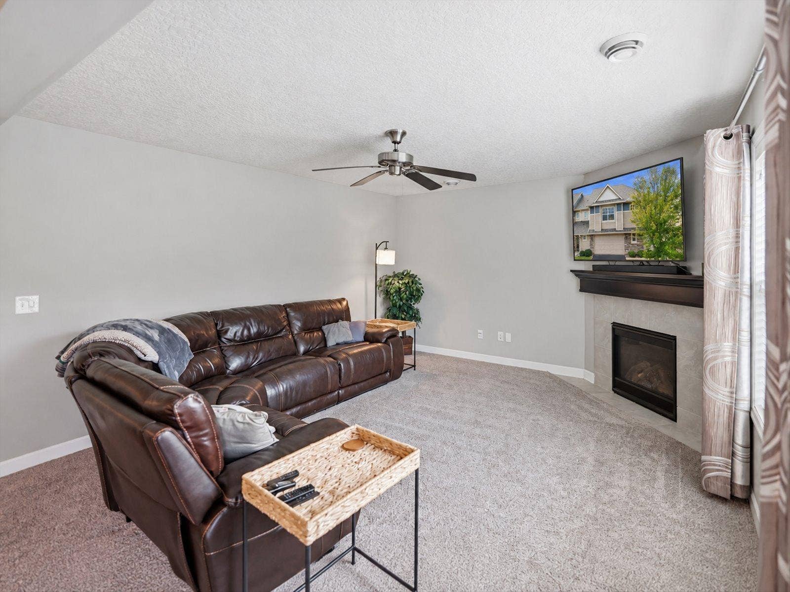 9757 5th Street Lane N, Lake Elmo, MN 55042 10-IMG_1339.png