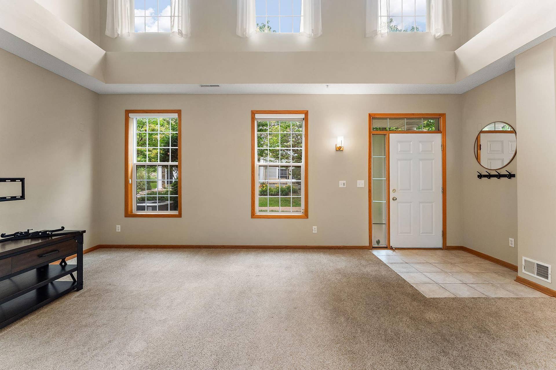 1610 Woodlynn Avenue, #3, Maplewood, MN 55109 Vacant