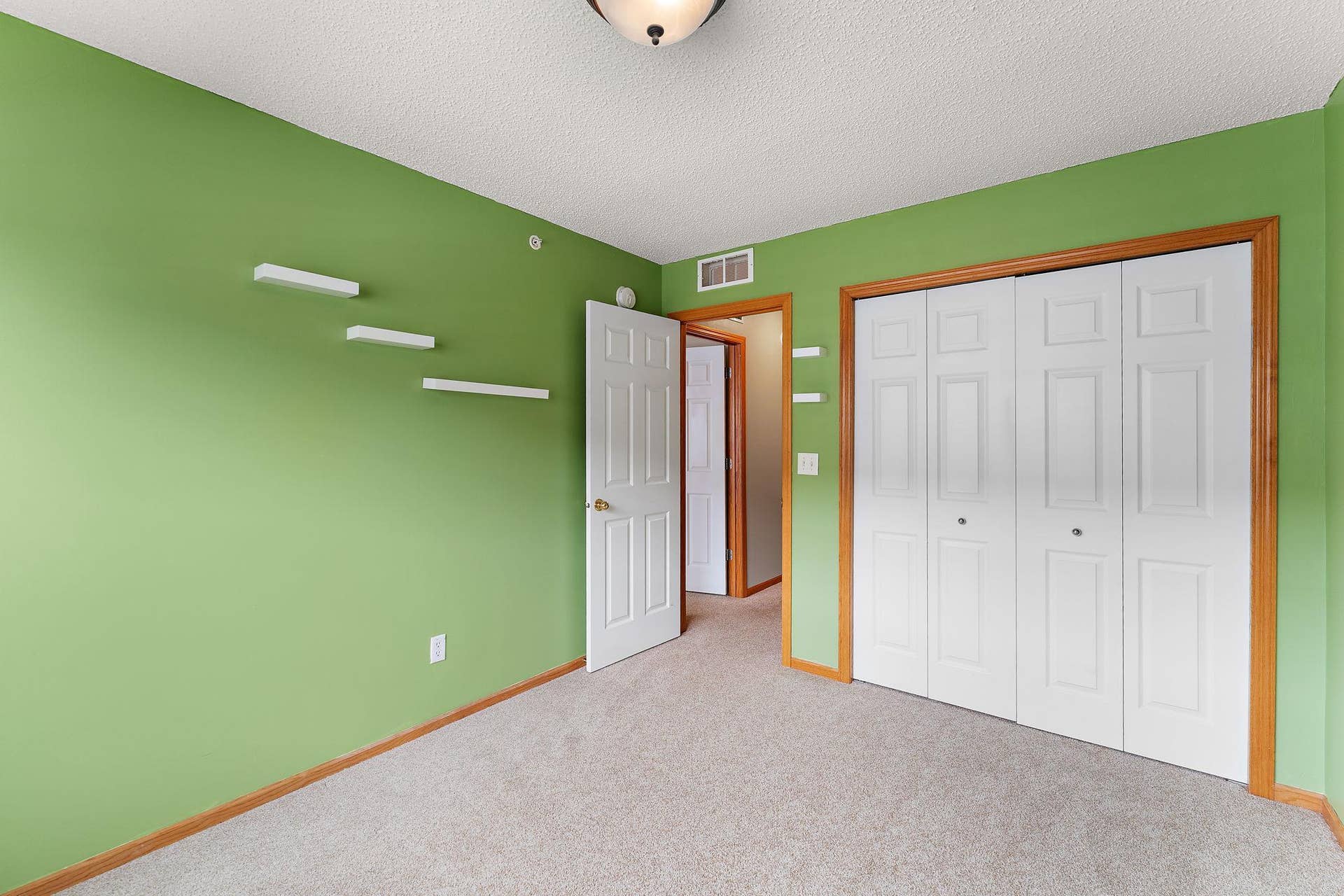 1610 Woodlynn Avenue, #3, Maplewood, MN 55109 1610 Woodlynn Avenue, #3, Maplewood, MN 55109