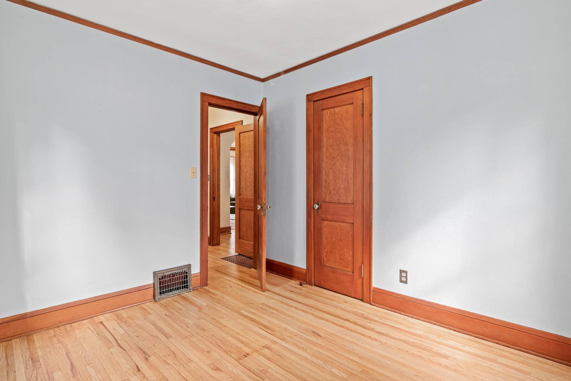 1186 Englewood Avenue, 93, Saint Paul, MN 55104 1186 Englewood Avenue, 93, Saint Paul, MN 55104