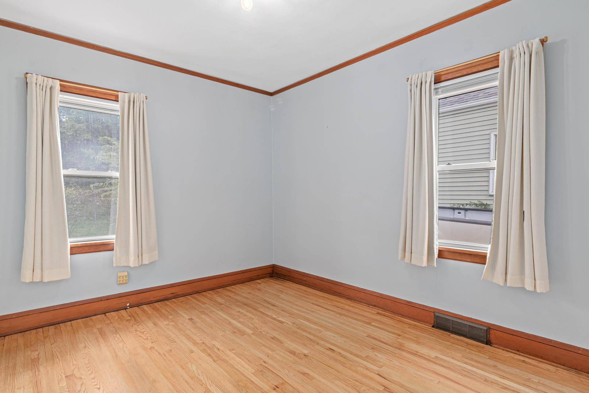 1186 Englewood Avenue, 93, Saint Paul, MN 55104 1186 Englewood Avenue, 93, Saint Paul, MN 55104