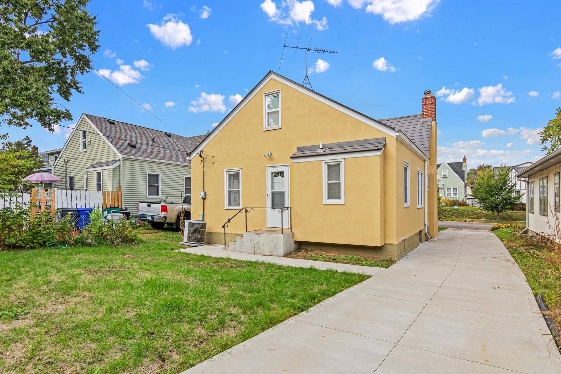 1186 Englewood Avenue, 93, Saint Paul, MN 55104 1186 Englewood Avenue, 93, Saint Paul, MN 55104