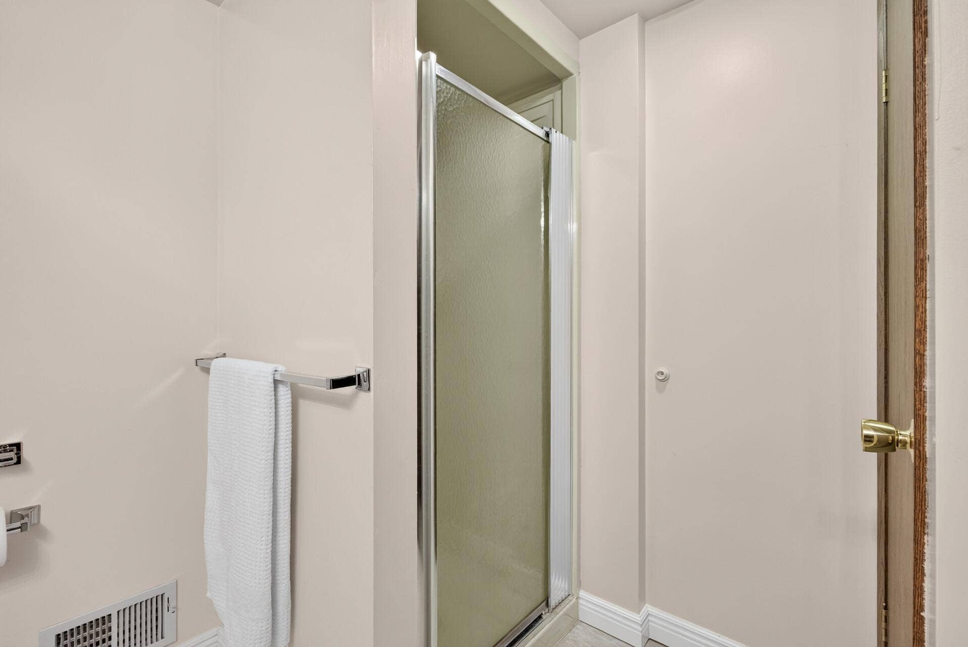 4315 Kaufmanis Way, Eagan, MN 55123 Lower level bathroom has shower perfect for the 3rd bedroom