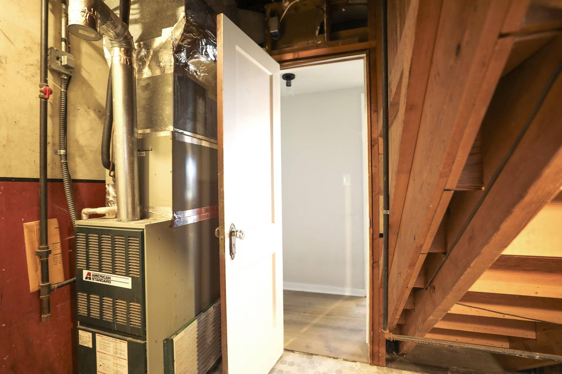 105 Amsterdam Avenue W, Hollandale, MN 56045 105 Amsterdam Avenue W, Hollandale, MN 56045