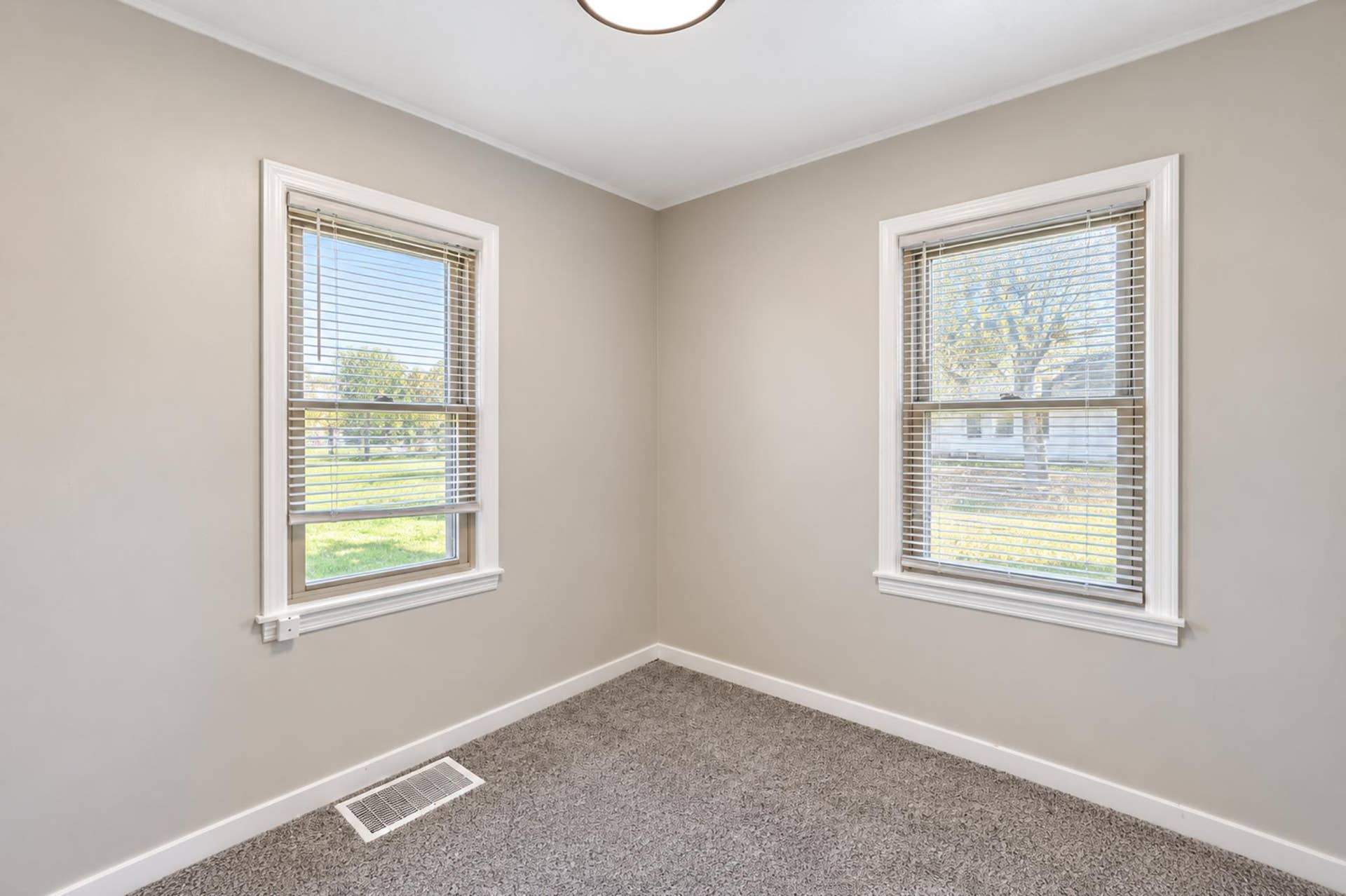 105 Amsterdam Avenue W, Hollandale, MN 56045 4th bedroom.jpg