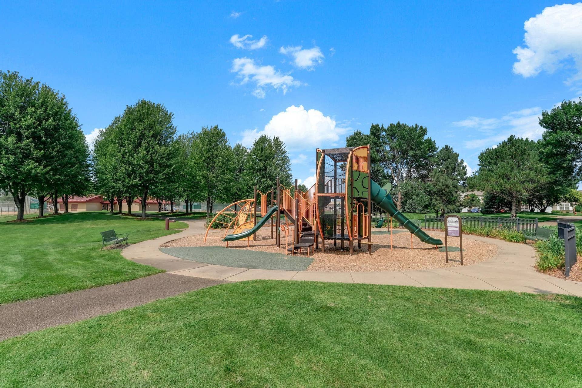 1899 Wildflower Court, Shoreview, MN 55126 Lots of good recreation use to get in here before winter!