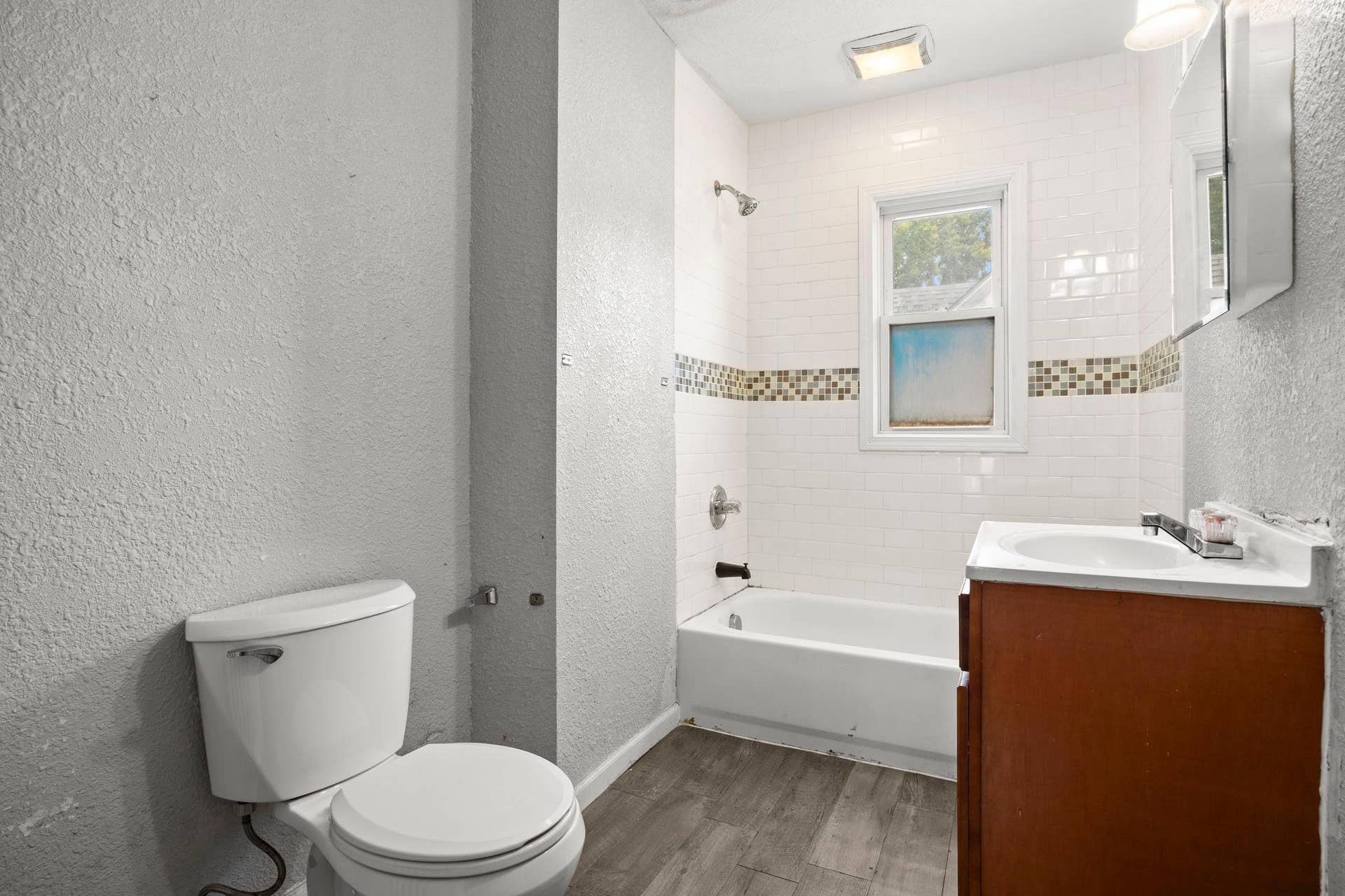 263 Lafond Avenue, 102, Saint Paul, MN 55103 263 Lafond Avenue, 102, Saint Paul, MN 55103