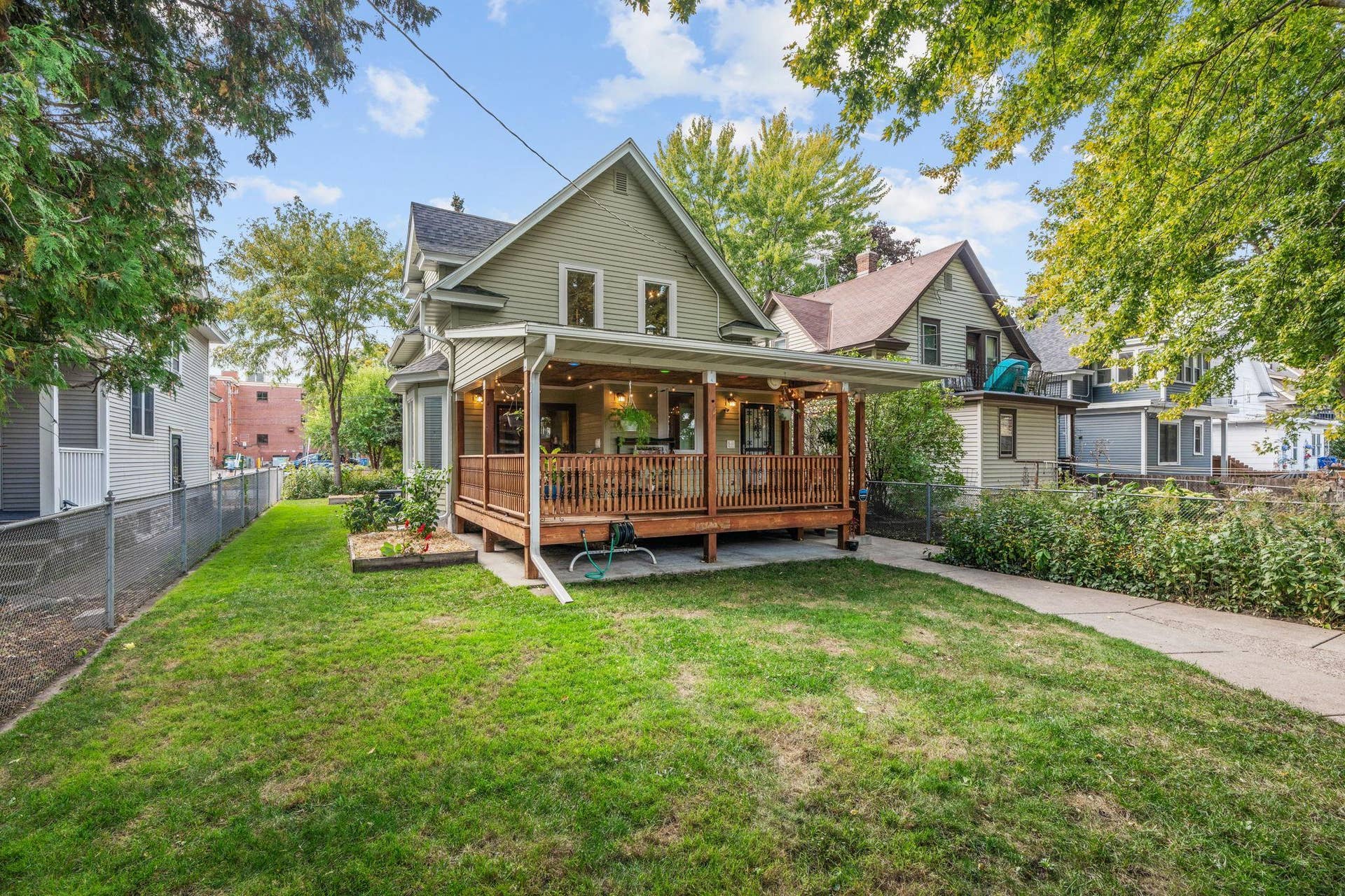 1317 Monroe Street NE, 43, Minneapolis, MN 55413 Great Backyard and Wrap Around Deck