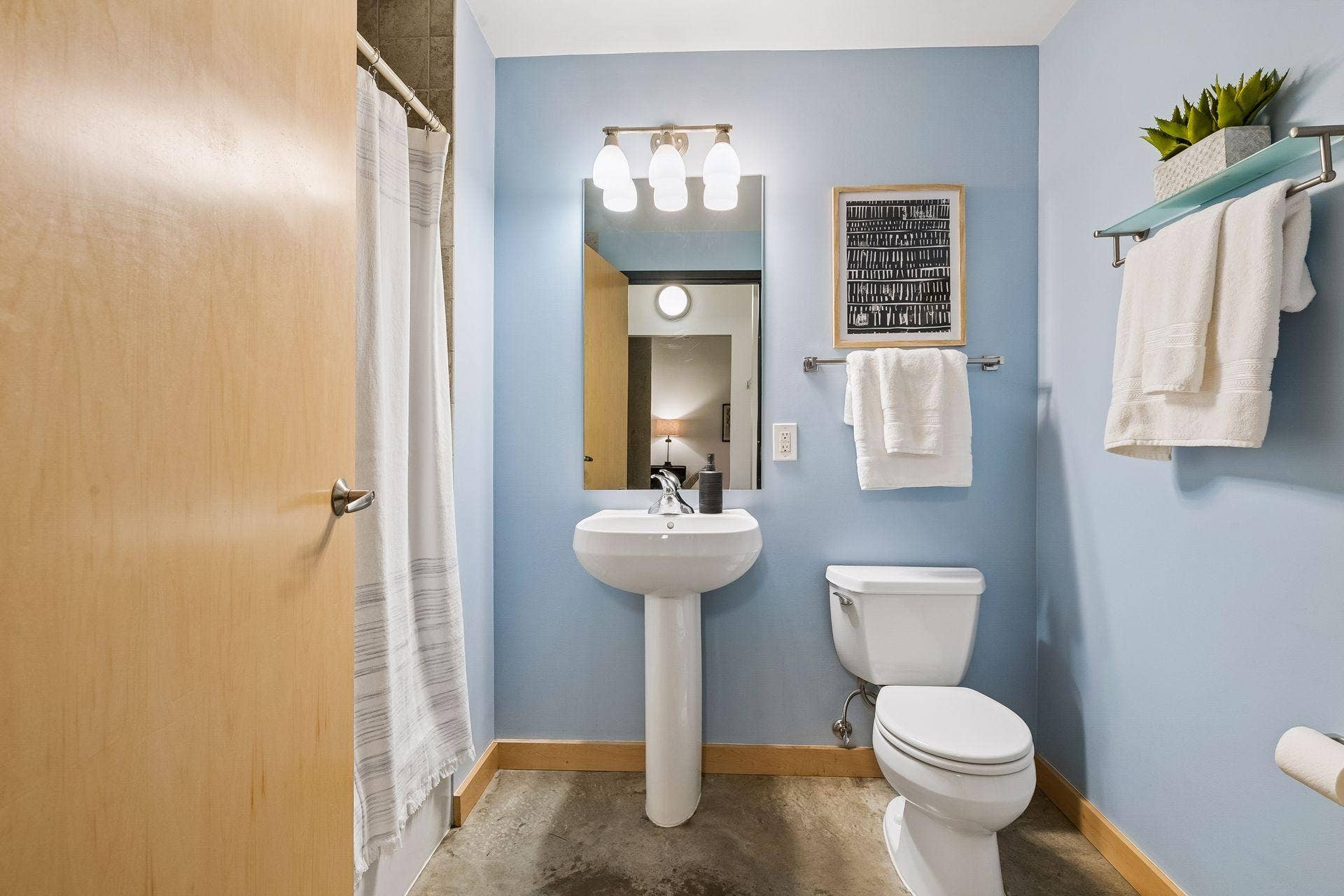 720 N 4th Street, #108, 59, Minneapolis, MN 55401 Primary full ensuite