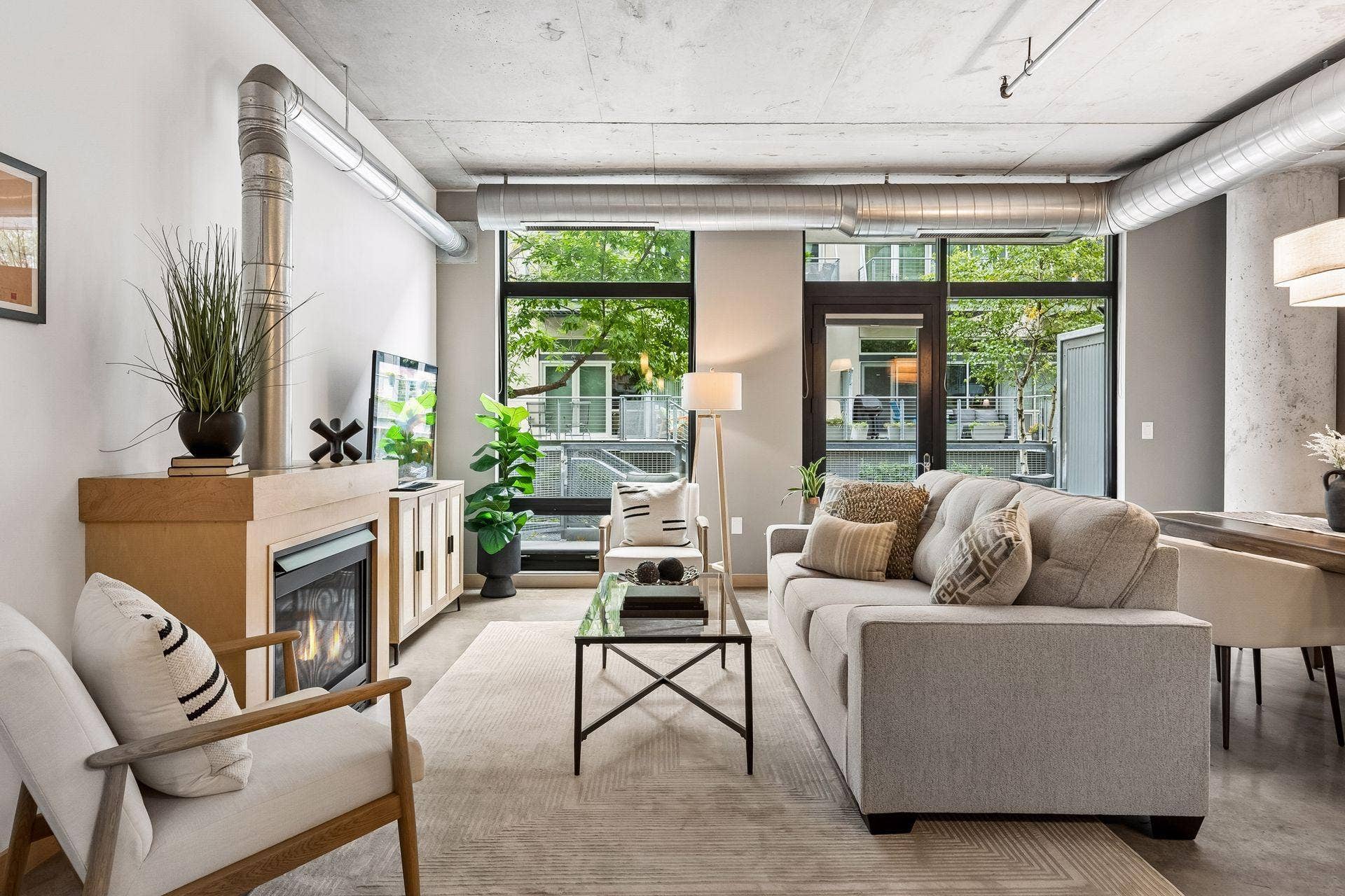720 N 4th Street, #108, 59, Minneapolis, MN 55401 Fantastic floor to ceiling windows!