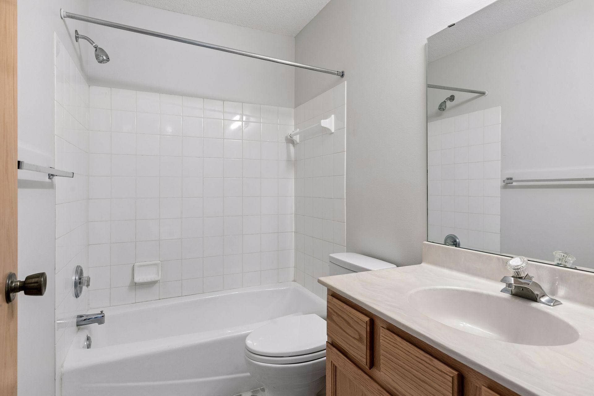 9332 Parkside Echo, Woodbury, MN 55125