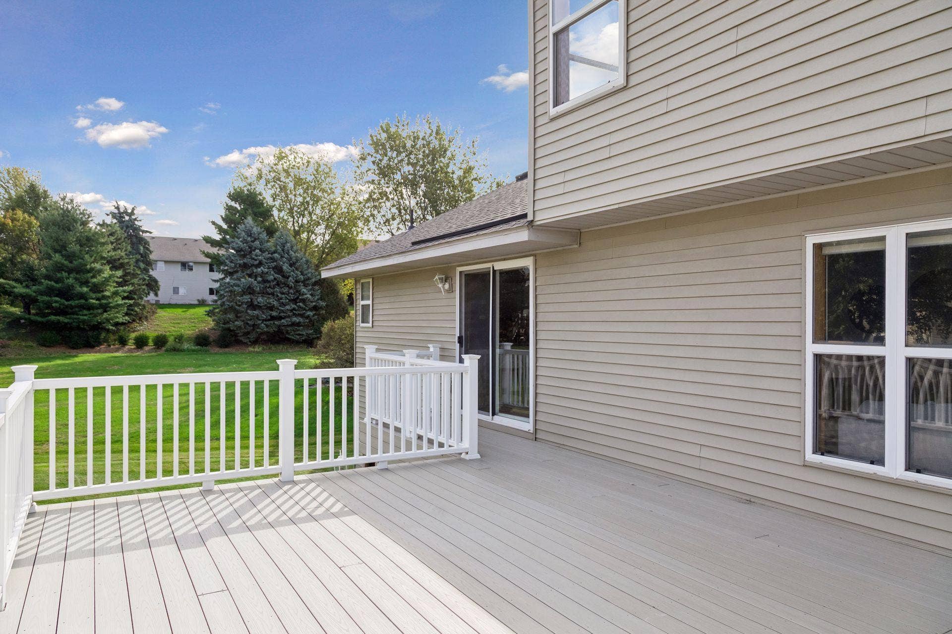 9332 Parkside Echo, Woodbury, MN 55125