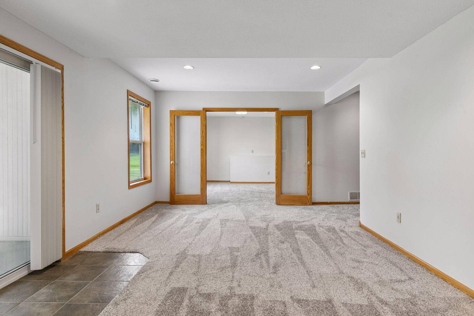 9332 Parkside Echo, Woodbury, MN 55125