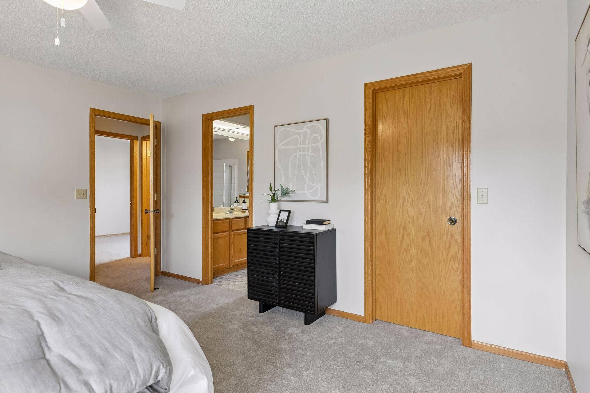 9332 Parkside Echo, Woodbury, MN 55125
