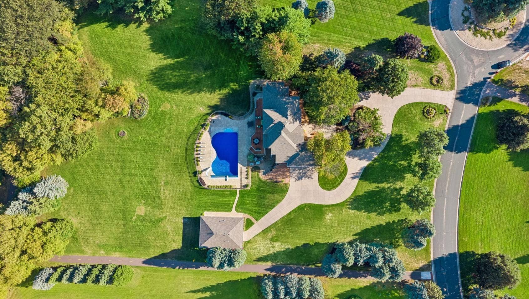 881 Jasmine Avenue Place N, Lake Elmo, MN 55042 Aerial View - 881 Jasmine Ave Pl No