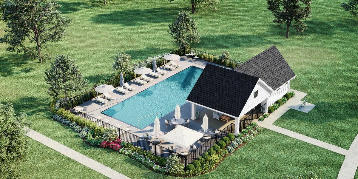 18003 101st Place N, Maple Grove, MN 55311 Evanswood Community Pool!