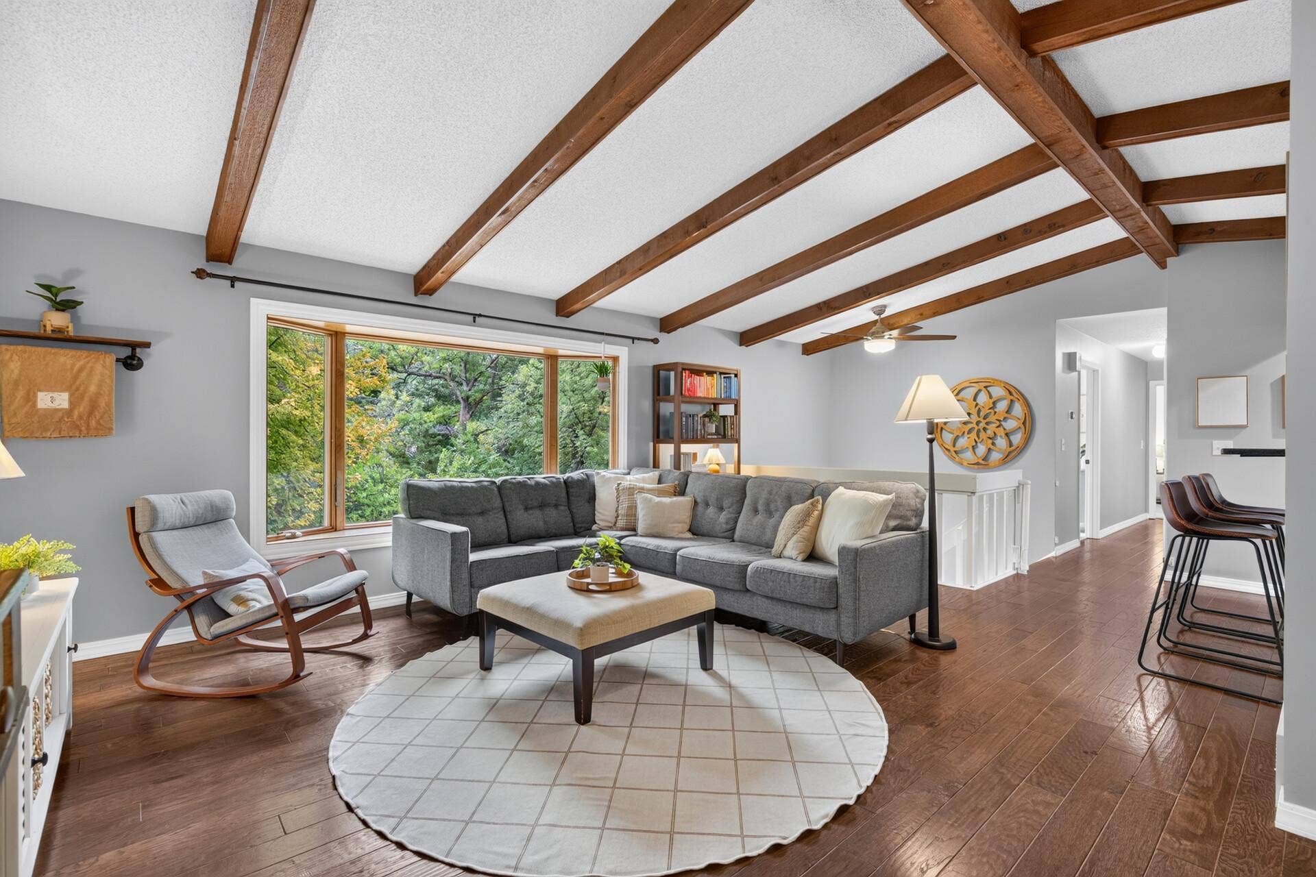 2222 Black Oak Drive, Minnetonka, MN 55305 2222 Black Oak Drive, Minnetonka, MN 55305