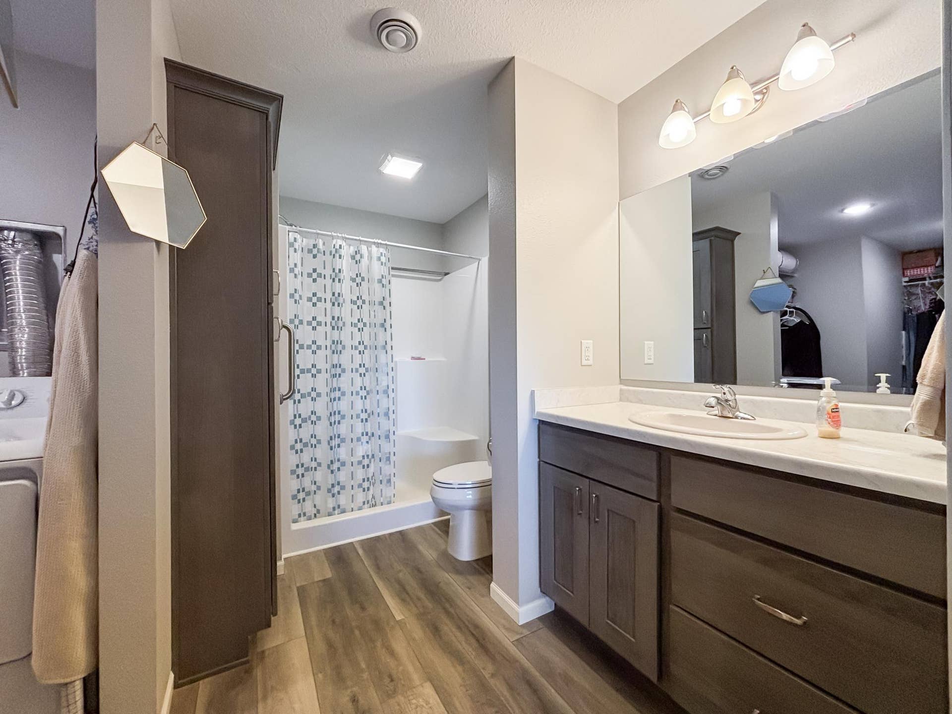 1615 30th Street NW, #17, Bemidji, MN 56601 10-Bathroom-1-With-Laundry-Edge.jpg