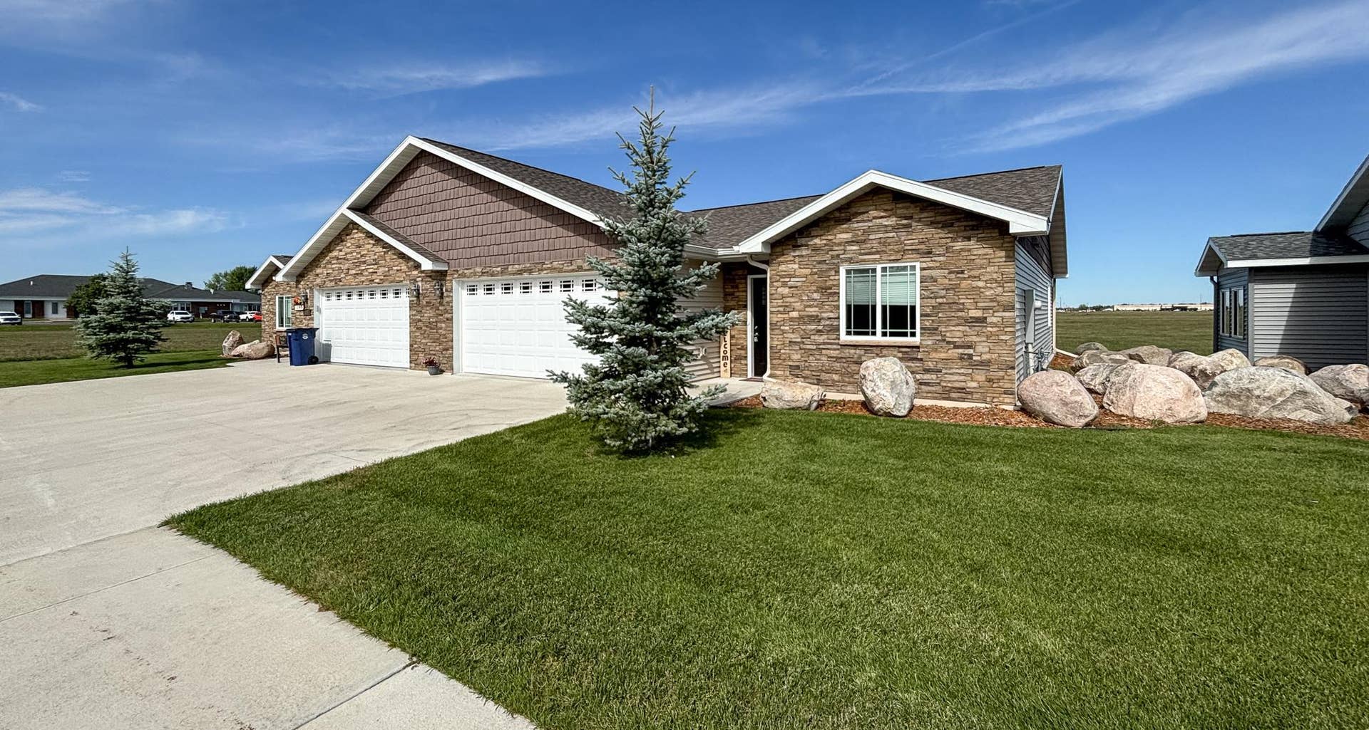 1615 30th Street NW, #17, Bemidji, MN 56601 01-Front-Exterior-Closer.jpg