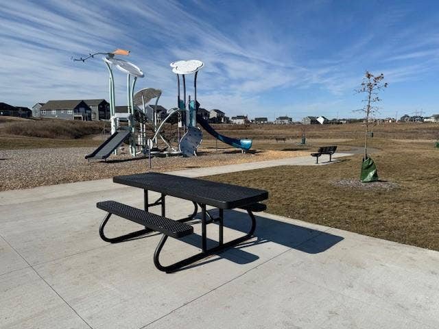 4789 AirLake Drive, Woodbury, MN 55129 Discovery Park