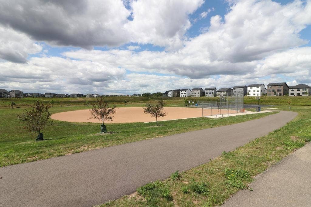 4602 Island Park Bay, Woodbury, MN 55129 Baseball Field