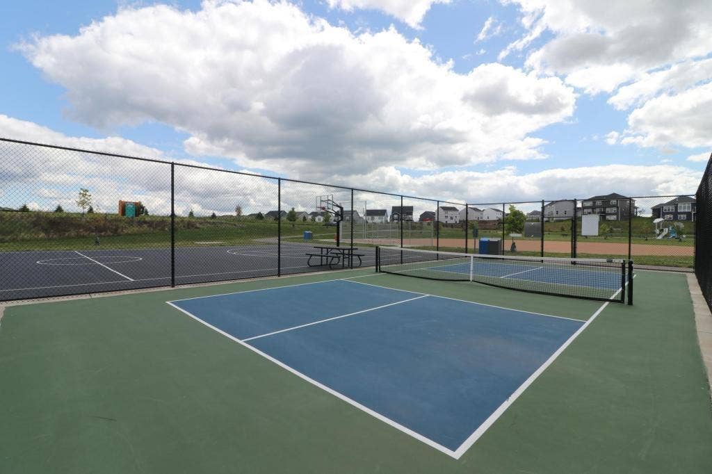 4791 AirLake Drive, Woodbury, MN 55129 Discovery Park