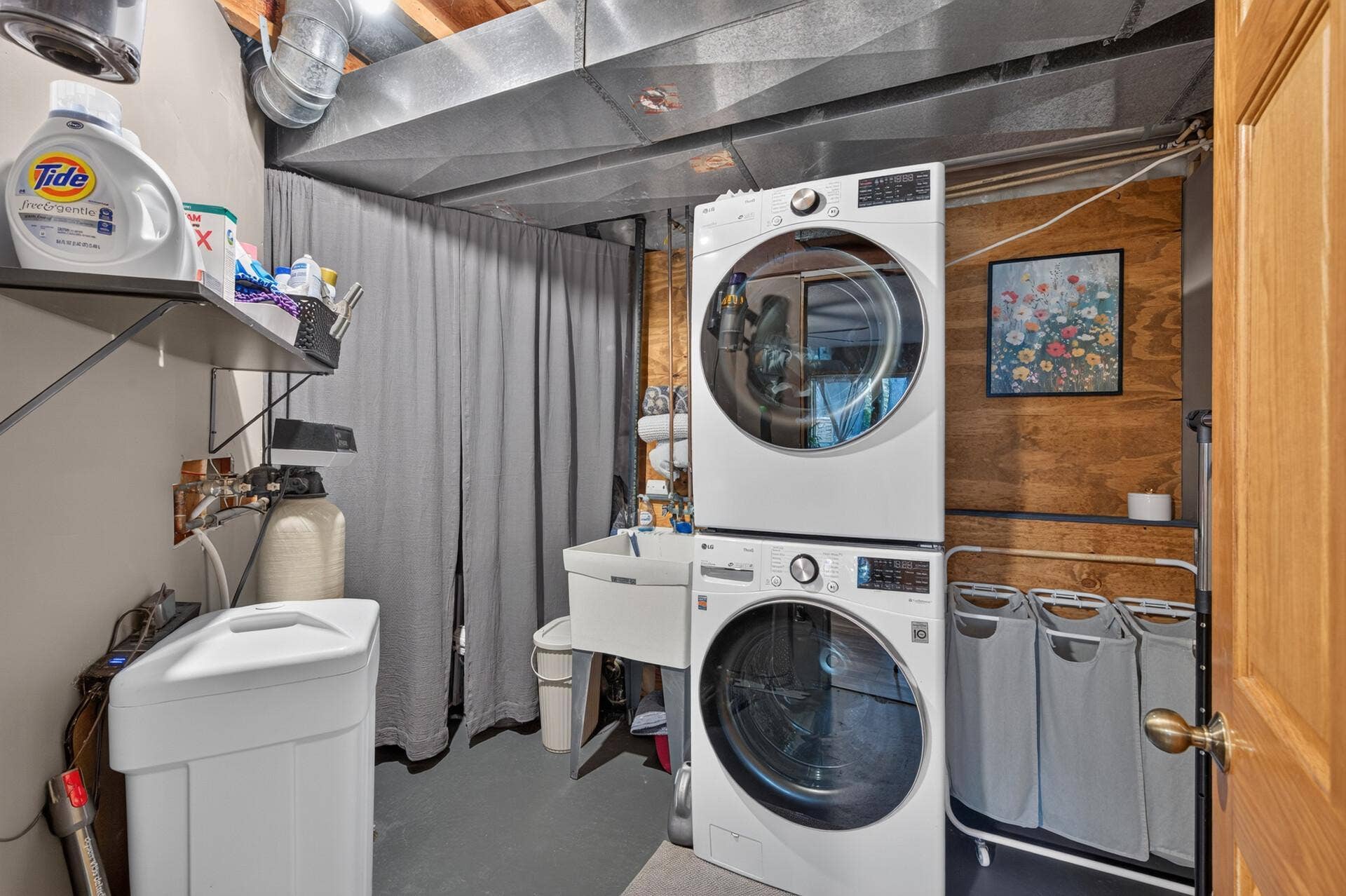 5956 Norway Pine Court, White Bear Lake, MN 55110 Convenient laundry area provides additional utility and storage space.