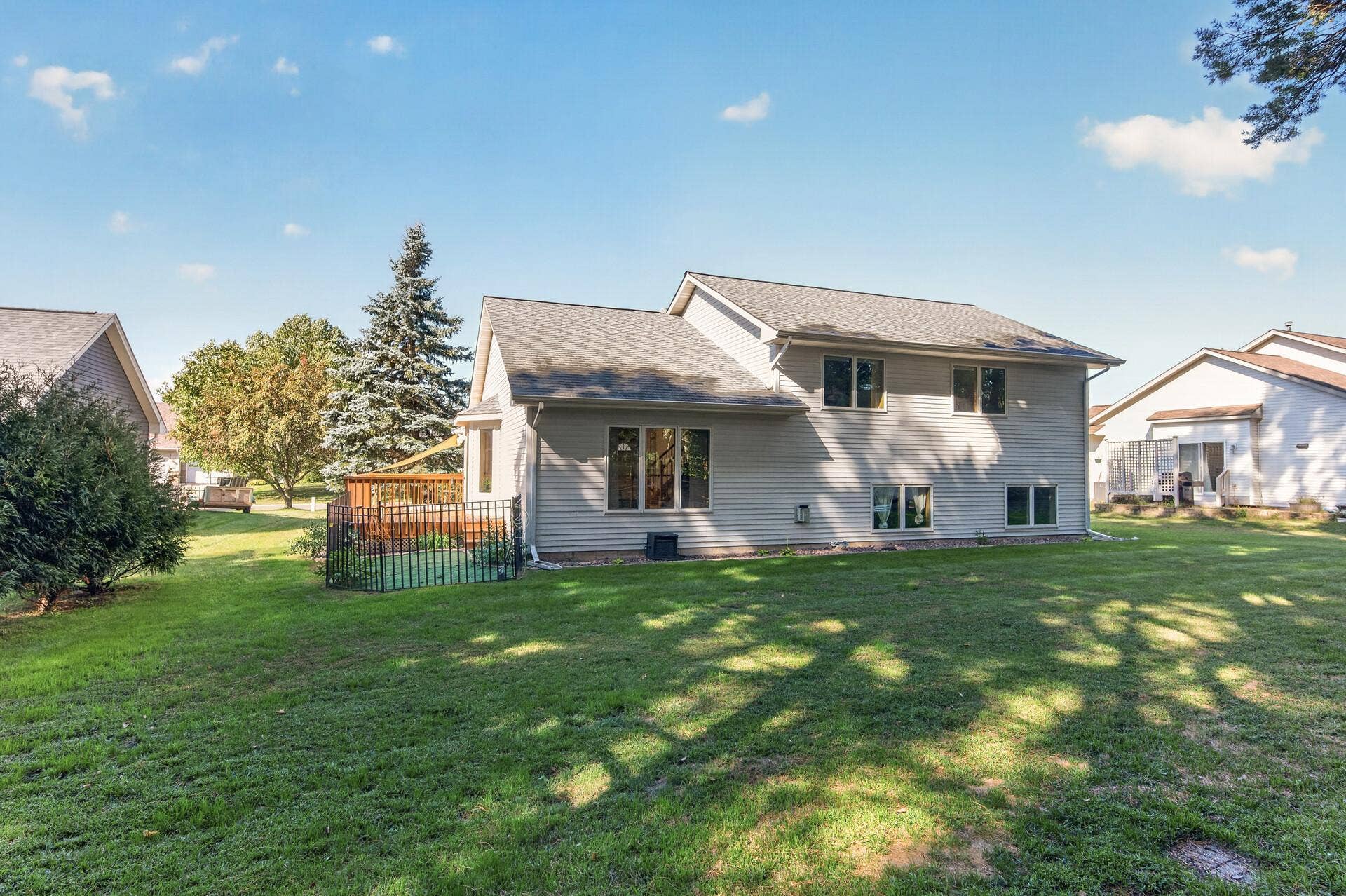 5956 Norway Pine Court, White Bear Lake, MN 55110 Expansive backyard offers plenty of green space to enjoy throughout the seasons.