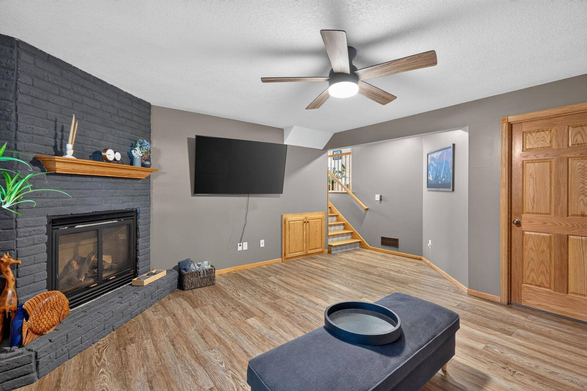 5956 Norway Pine Court, White Bear Lake, MN 55110 A second living area provides plenty of room to spread out, gather, or enjoy movie nights.