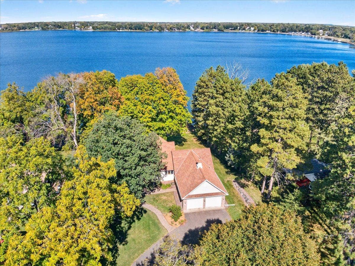 12500 Melody Lane Lindstrom MN | Year-Round Home on South Lindstrom Lake
