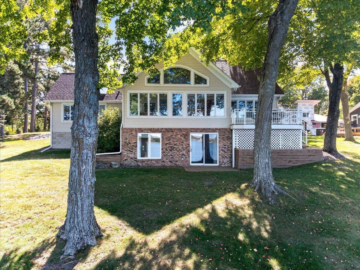 Lakefront Living in Lindstrom MN with Beautiful South Lindstrom Lake Views