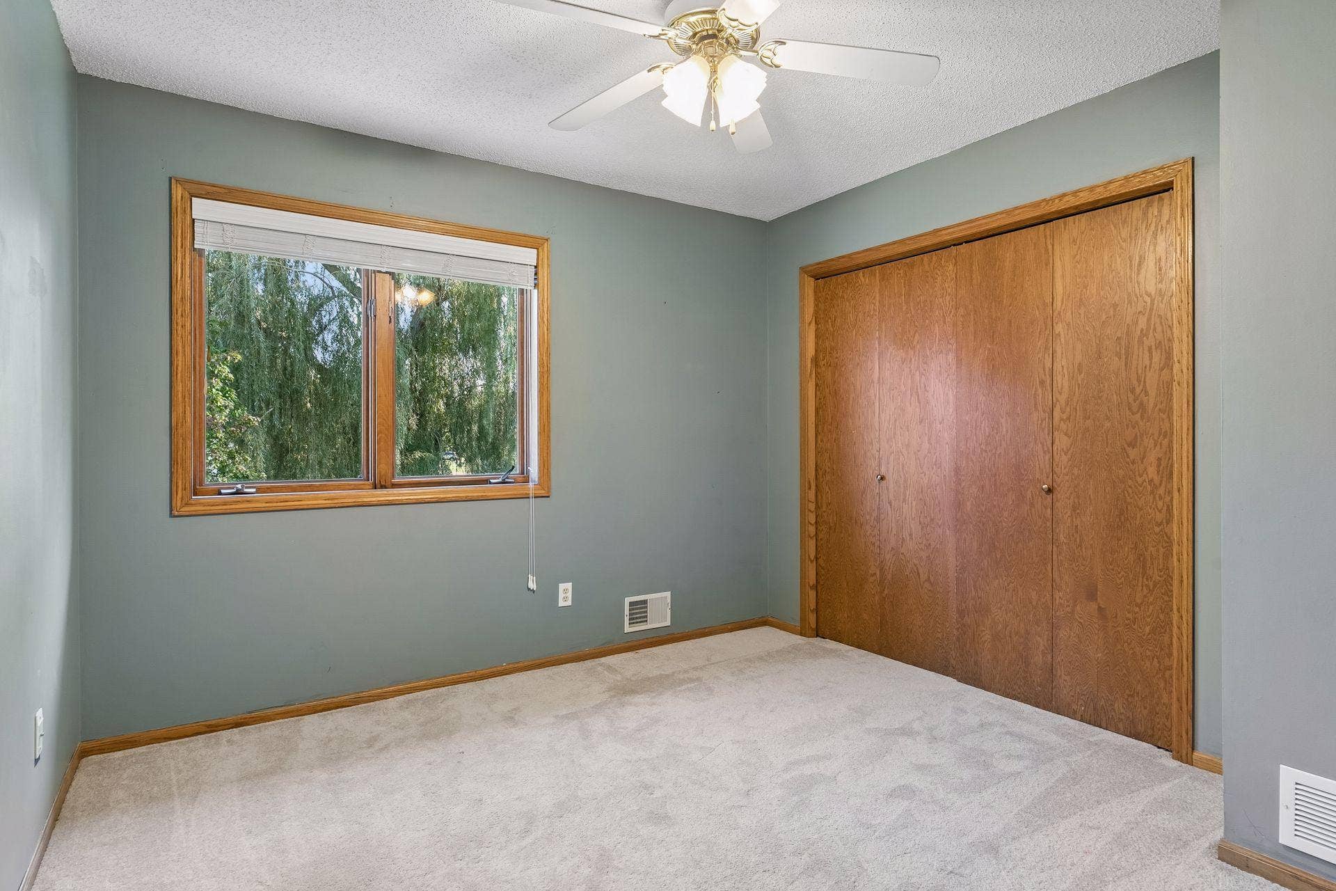 4166 Parkridge Drive, White Bear Lake, MN 55110 4166 Parkridge Drive, White Bear Lake, MN 55110
