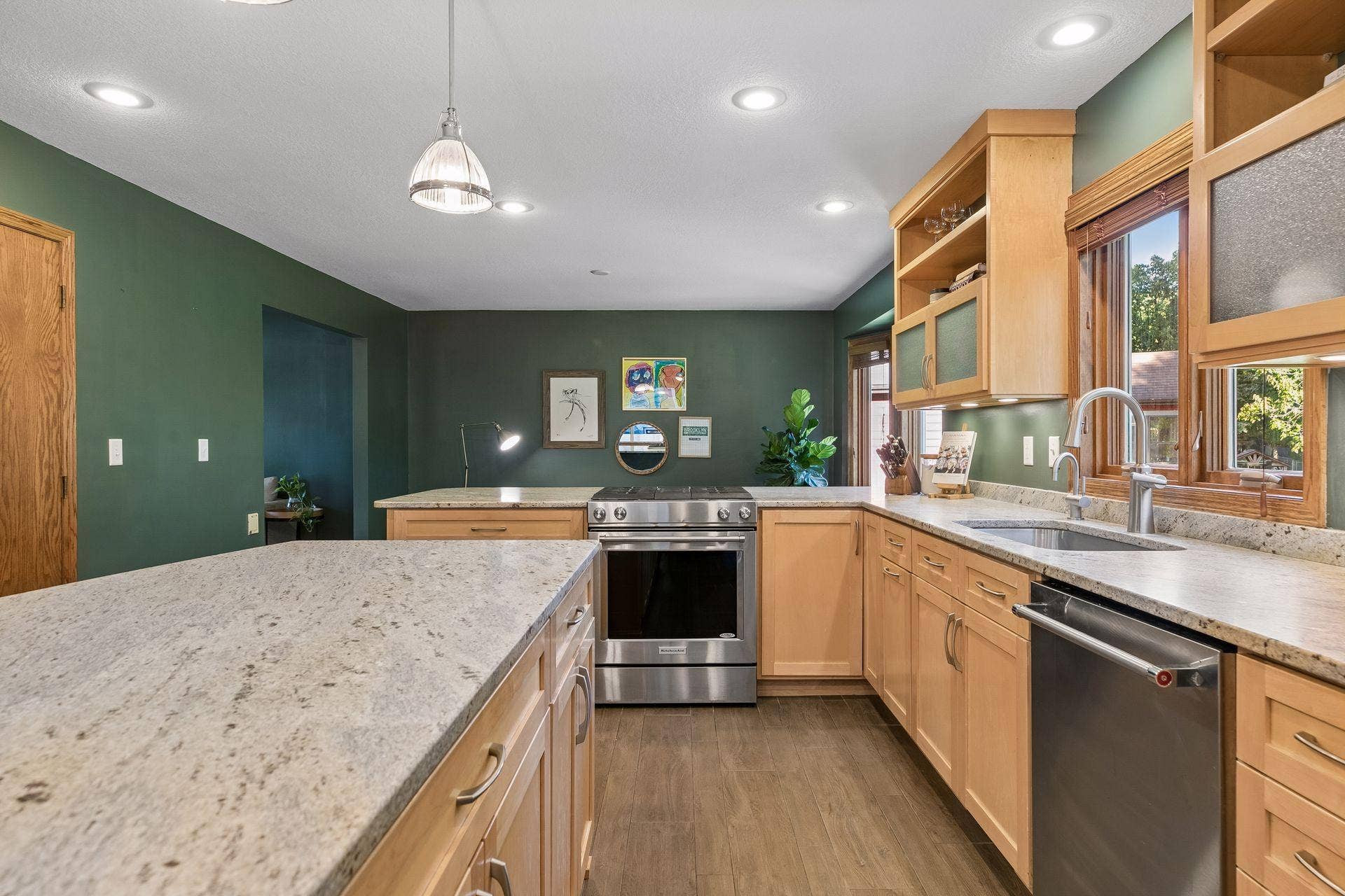 4166 Parkridge Drive, White Bear Lake, MN 55110 4166 Parkridge Drive, White Bear Lake, MN 55110