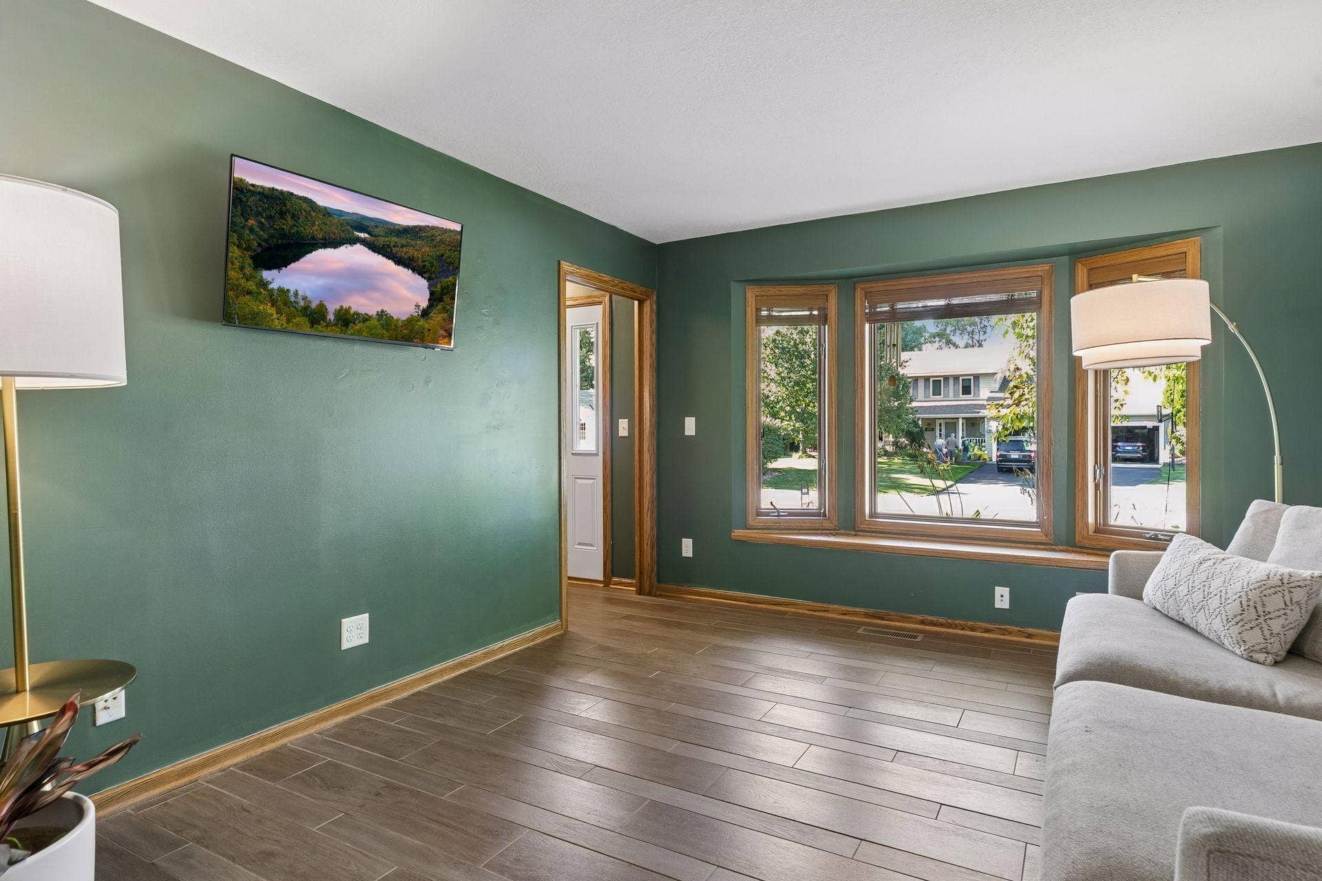4166 Parkridge Drive, White Bear Lake, MN 55110 4166 Parkridge Drive, White Bear Lake, MN 55110