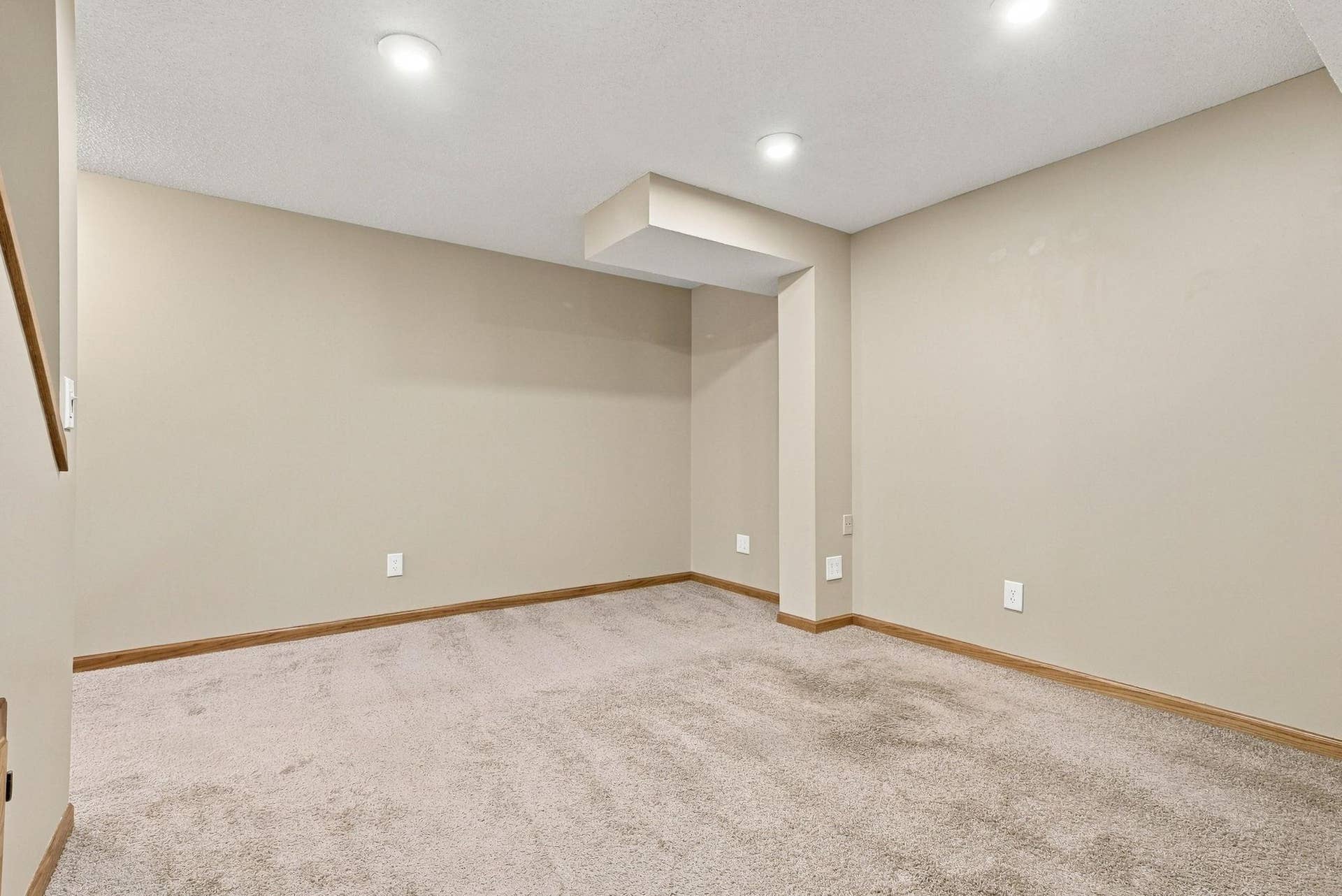 4875 Cottonwood Lane N, Plymouth, MN 55442 72-web-or-mls-4875_Cottonwood_Lane_North_Plymouth_03401.jpg