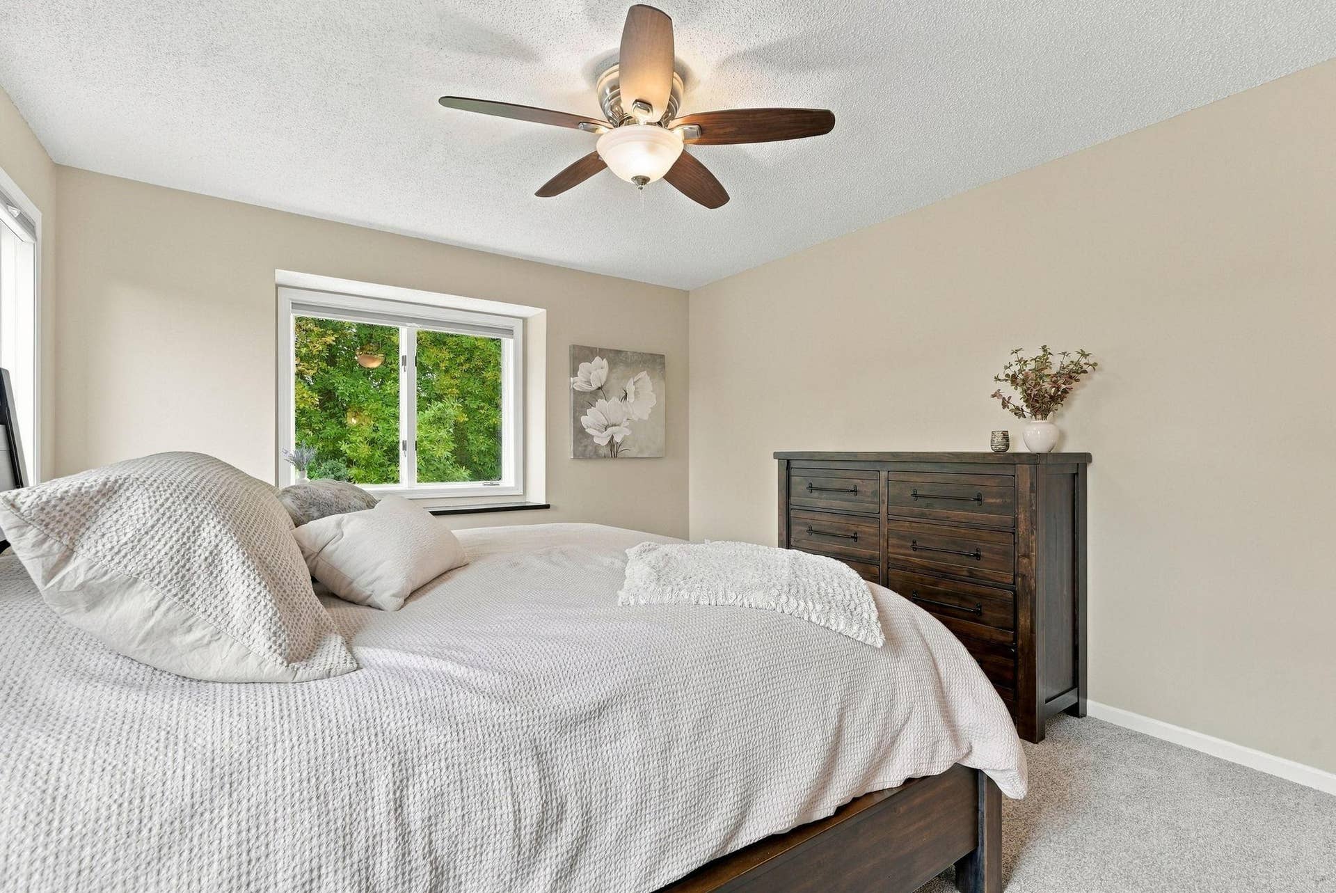 4875 Cottonwood Lane N, Plymouth, MN 55442 59-web-or-mls-4875_Cottonwood_Lane_North_Plymouth_03571.jpg
