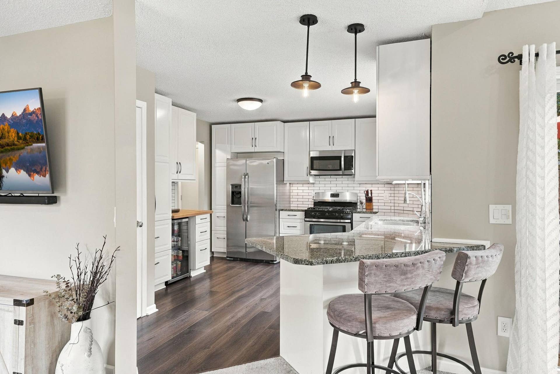4875 Cottonwood Lane N, Plymouth, MN 55442 34-web-or-mls-4875_Cottonwood_Lane_North_Plymouth_03321.jpg