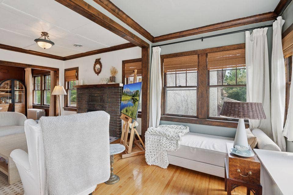 5005 Oliver Avenue S, #2, 49, Minneapolis, MN 55419 upper differ.jpg