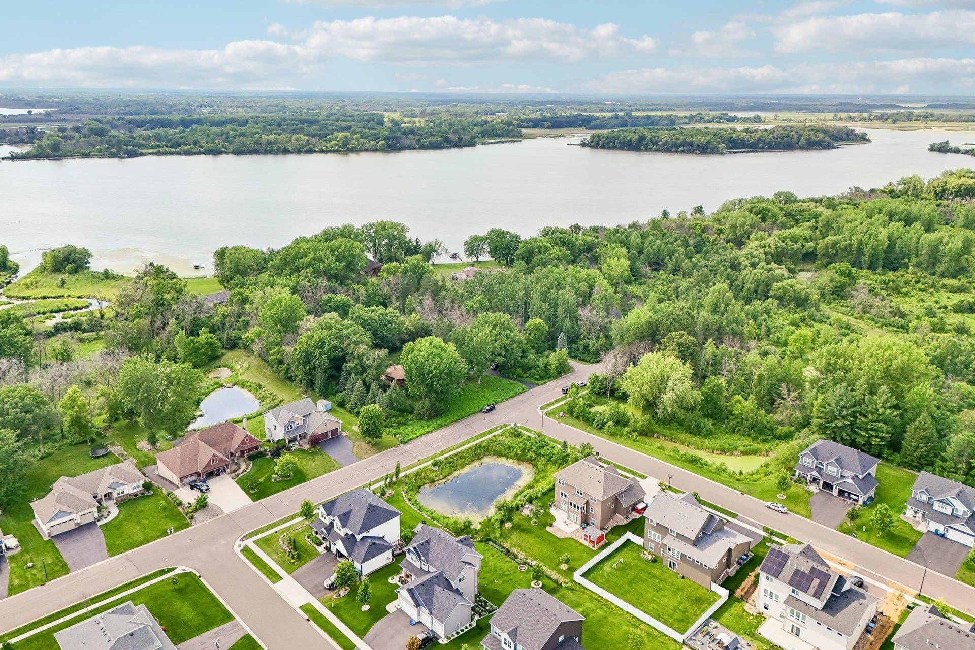 7397 Old Mill Road, Hugo, MN 55038 25-web-or-mls-Old Mill Rd-S0207-027.jpg