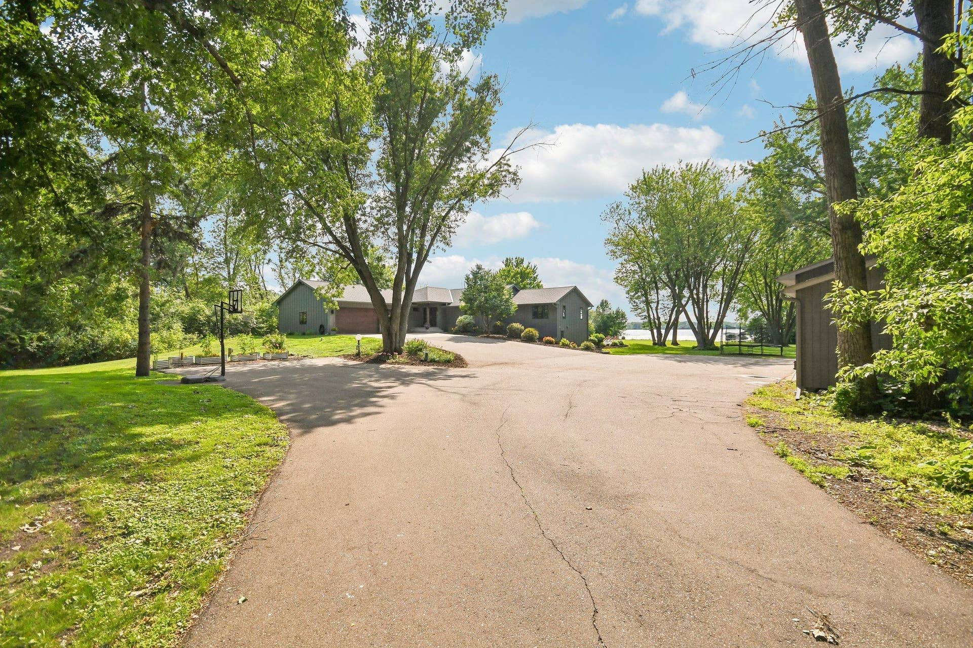 7397 Old Mill Road, Hugo, MN 55038 13-web-or-mls-Old Mill Rd-S0207-015.jpg